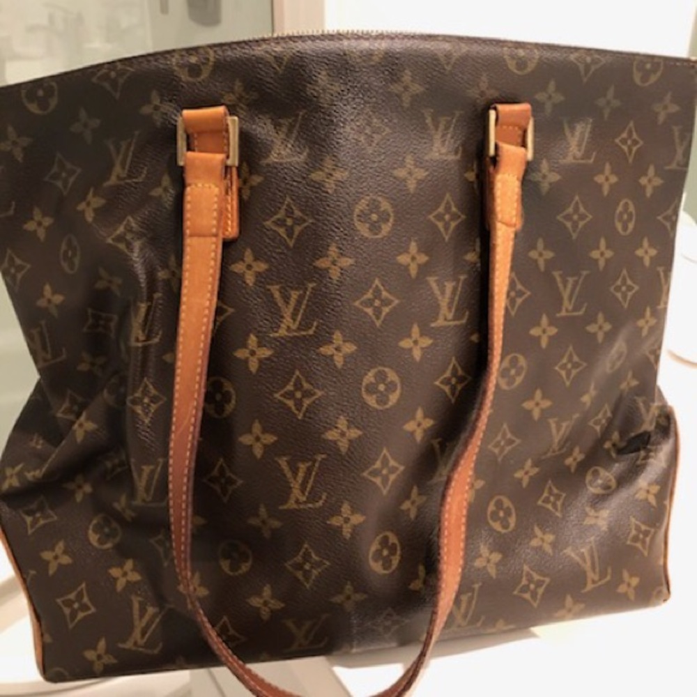 NOT FOR SALE:Louis Vuitton Authentic Vintage Cabas Bag.
